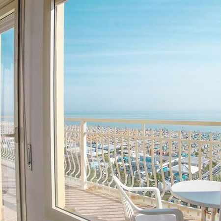 Hotel Buenos Aires Cervia Exterior photo