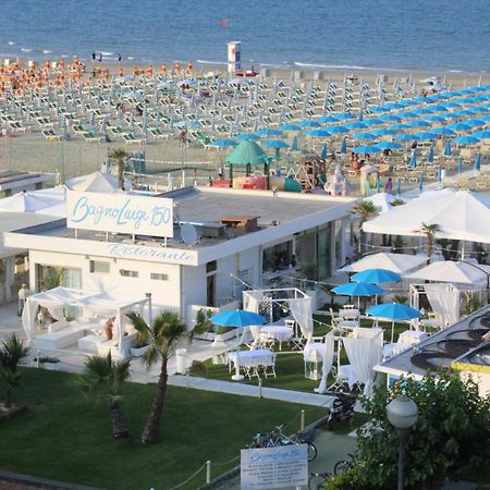 Hotel Buenos Aires Cervia Exterior photo